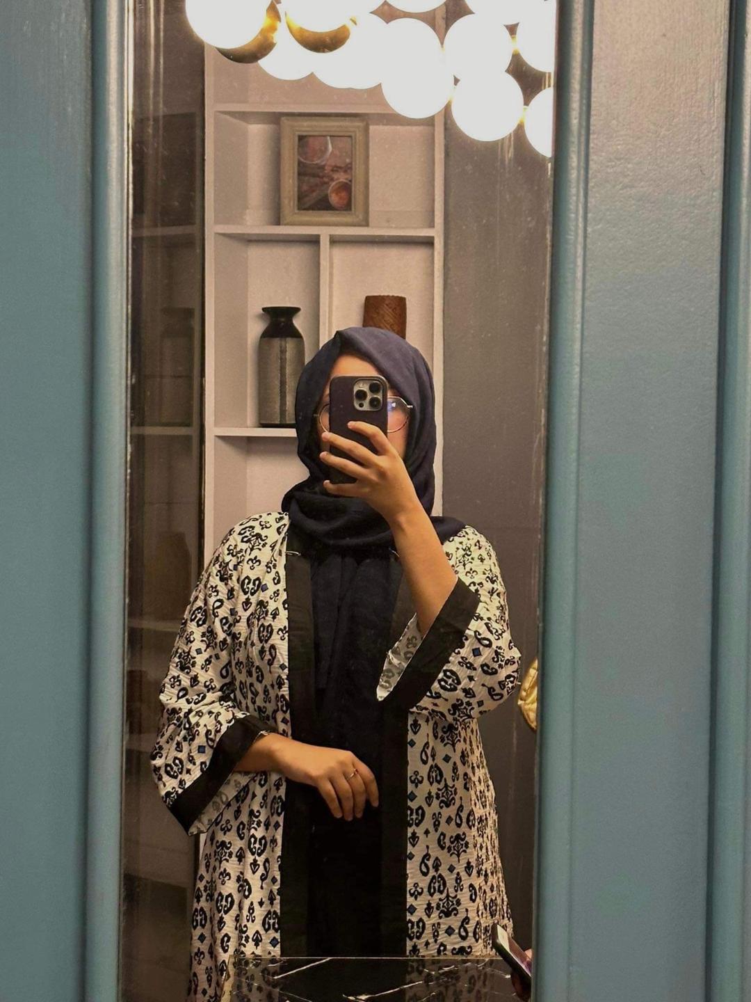 Customer review image