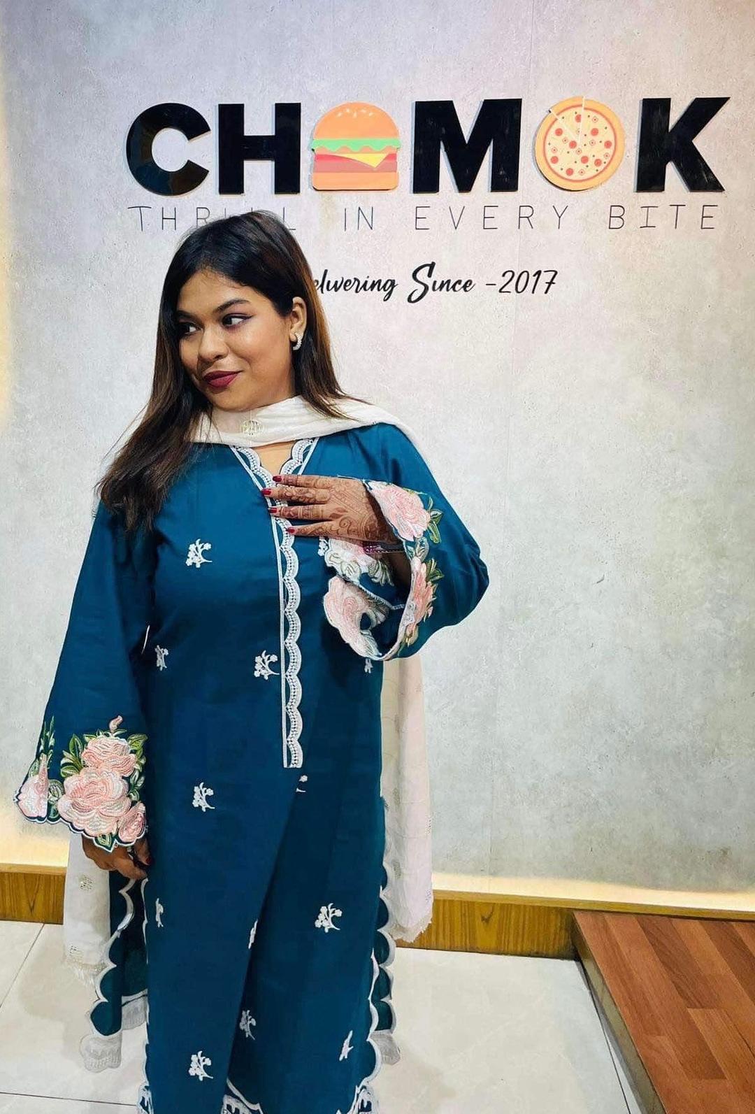 Customer review image