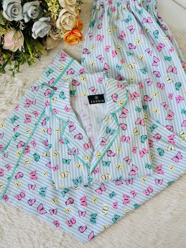 Sleepy Butterfly 🦋💗