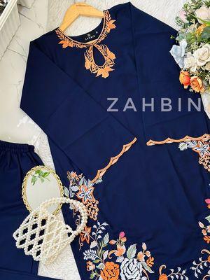 Husn Malaika💙🧡_img_3